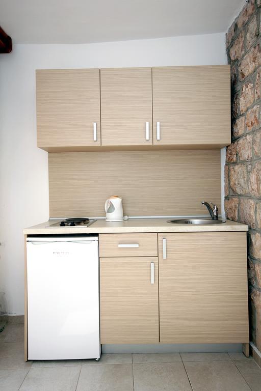 Apartments Pavlovic Petrovac Ngoại thất bức ảnh